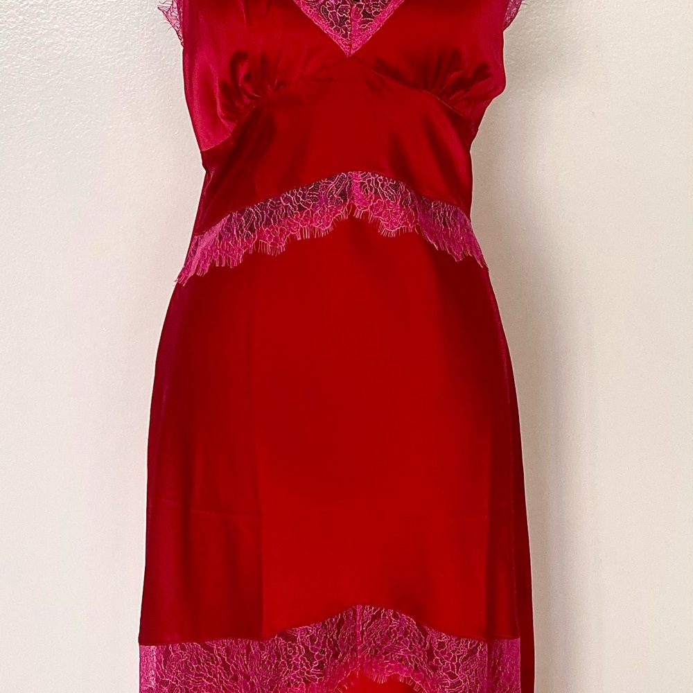 🆕-KILO BRAVA - VALENTINE SEXY SATIN & LACE MIDI SLIP - LIPSTICK RED/HOT PINK - Picture 5 of 9